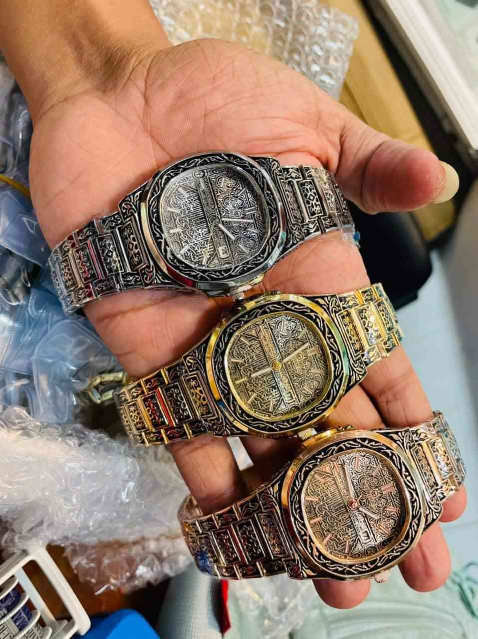 Luxurious Arabic Calligraphy Watch.