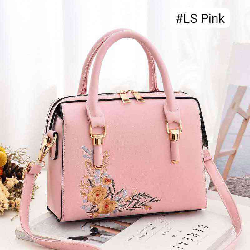 প্রিমিয়াম কোয়ালিটির ব্যাগ