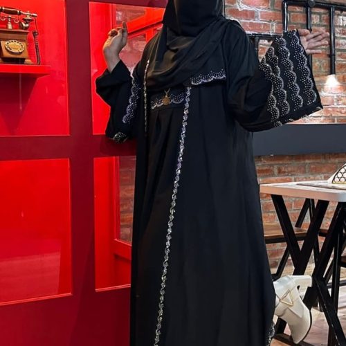 Abaya E Ramisha