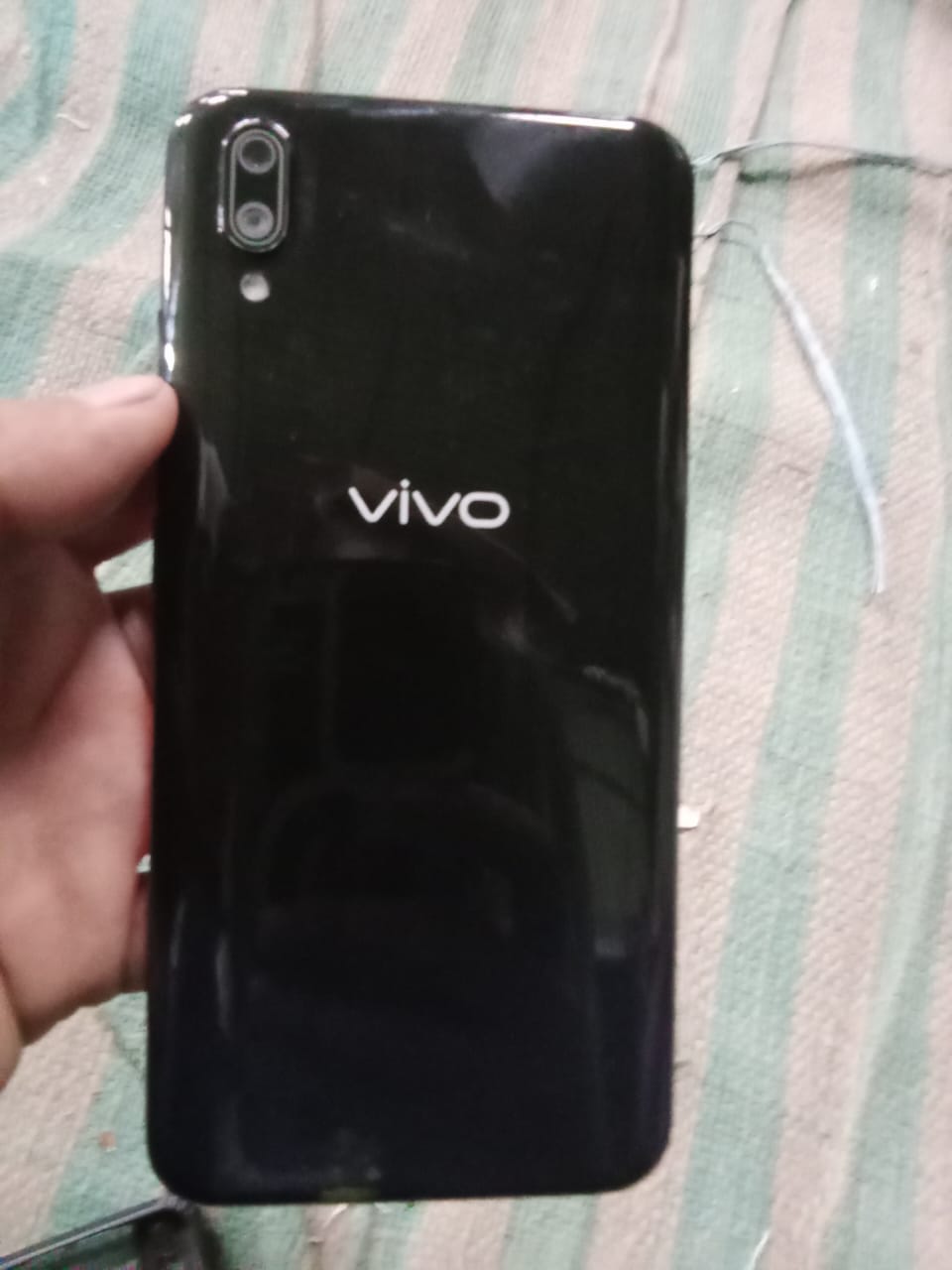 Vivo y93